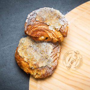 Chocolatine aux amandes